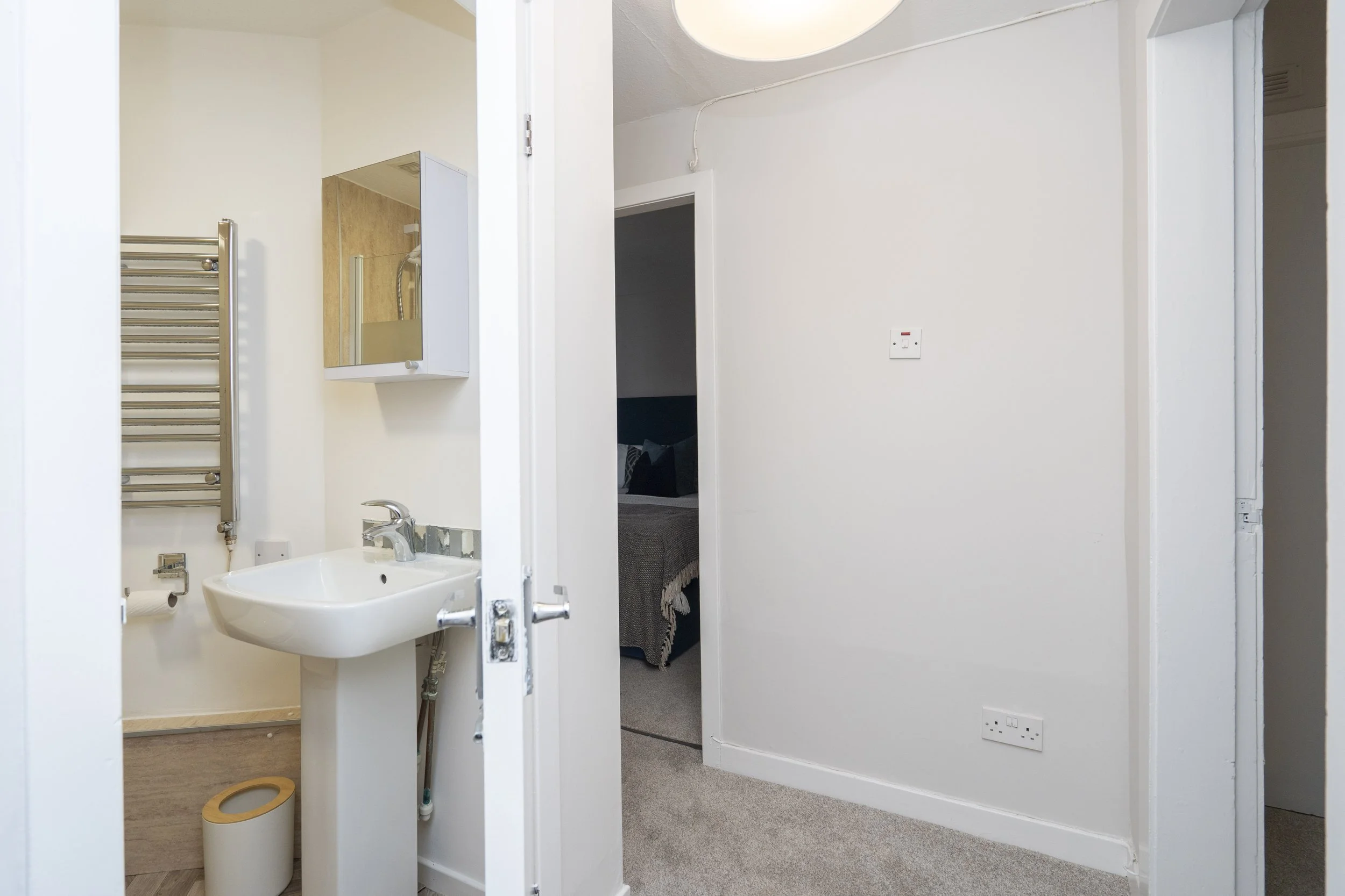 51D (1F2) Milnbank Road, Dundee, DD1 5PY (13).jpg