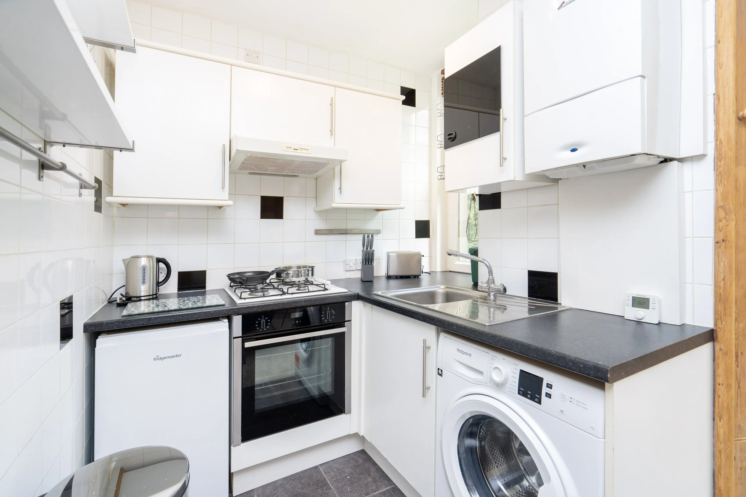 20 (1FR) Baxter Park Terrace, Dundee, DD4 6NP (11).jpg
