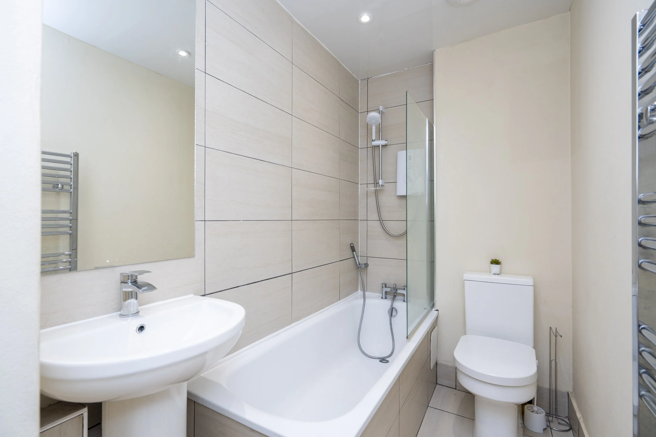 100 Victoria Road, Dundee, DD1 2NN (8).jpg