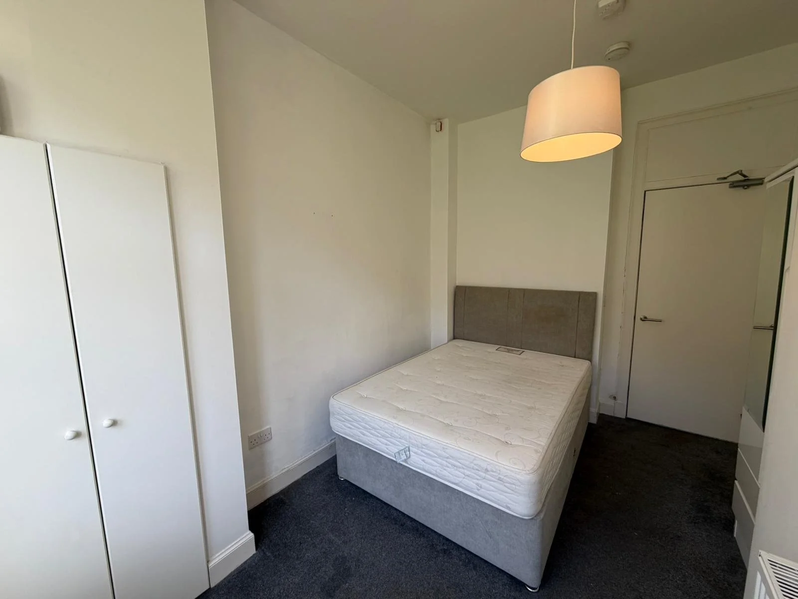 WhatsApp Image 2026-03-03 at 15.53.55 (9).jpeg