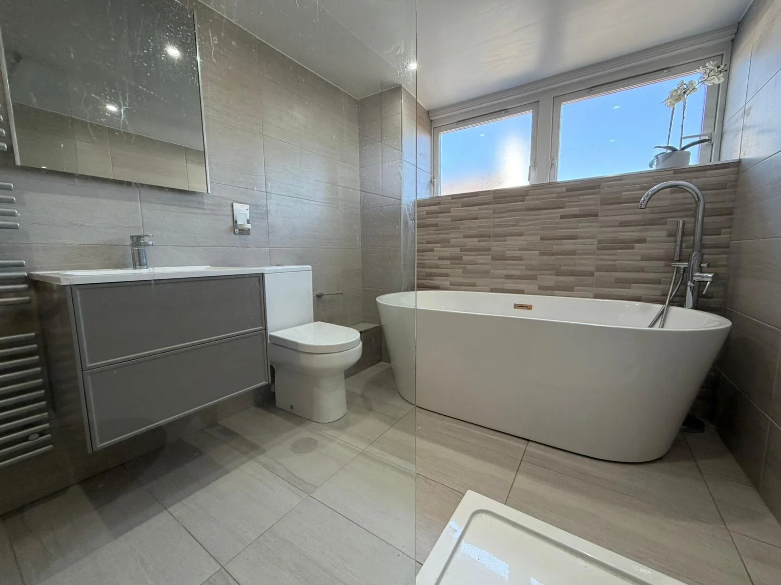 WhatsApp Image 2026-03-19 at 14.17.30 (2).jpeg