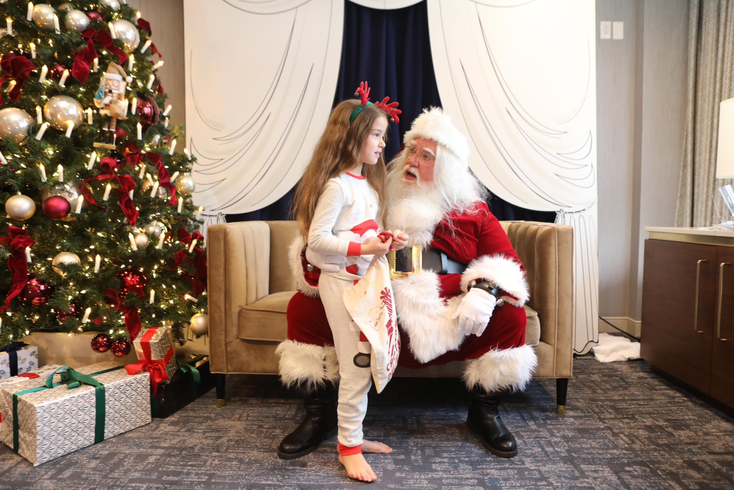 SANTA SUITE 2021-51.jpg