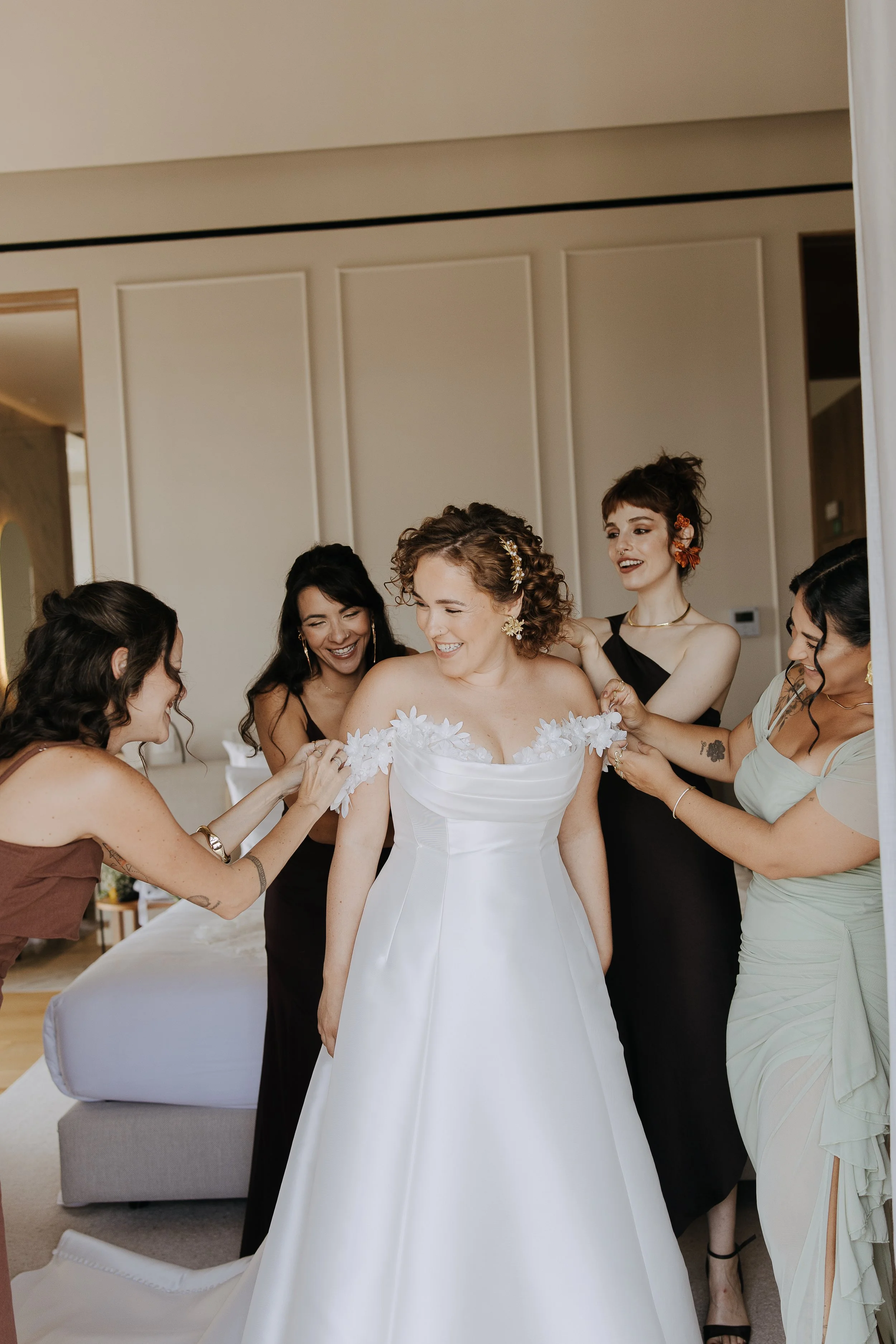  bride morning preparation at the Lince Hotel Vila do Conde 