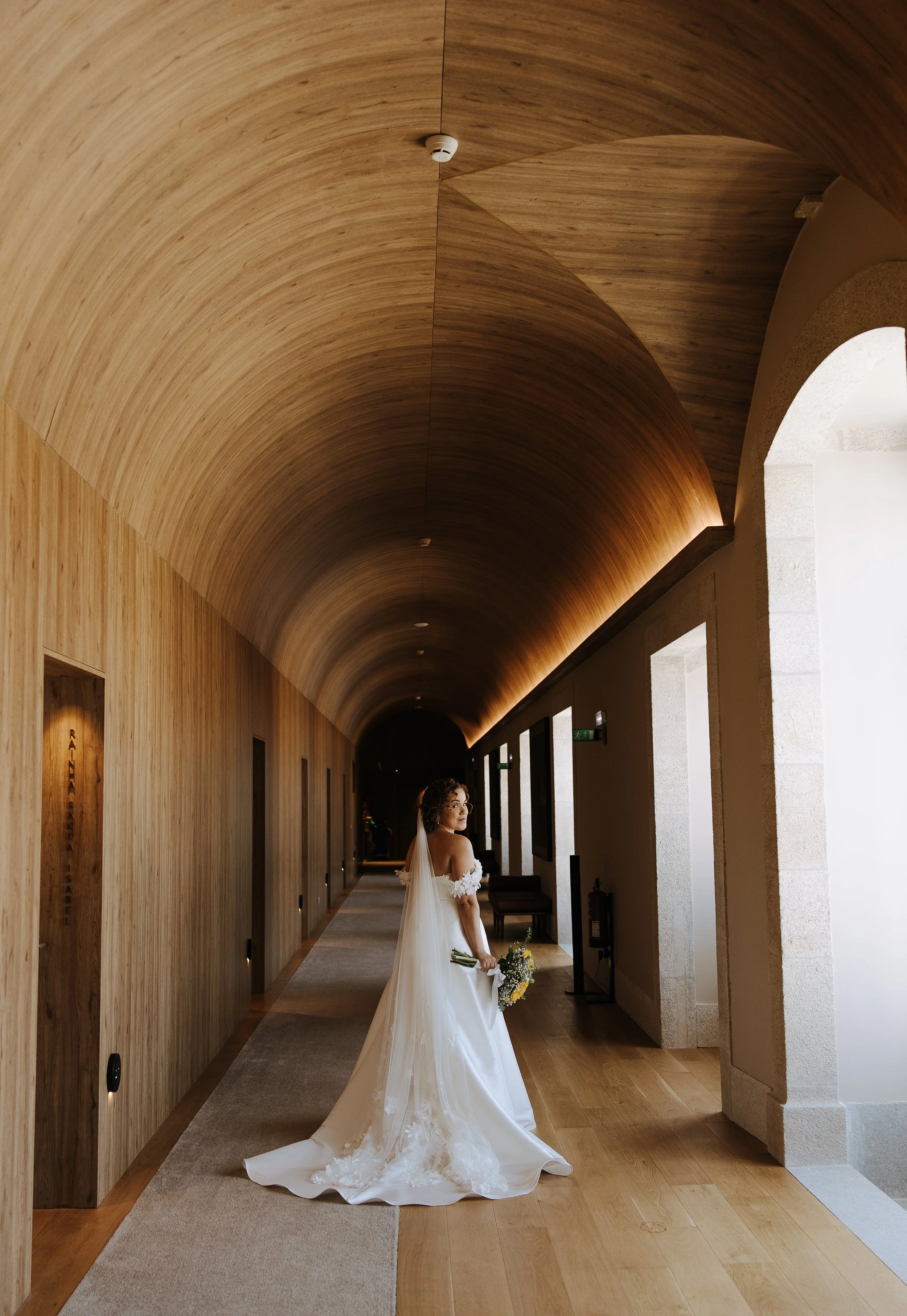  bride morning preparation at the Lince Hotel Vila do Conde 