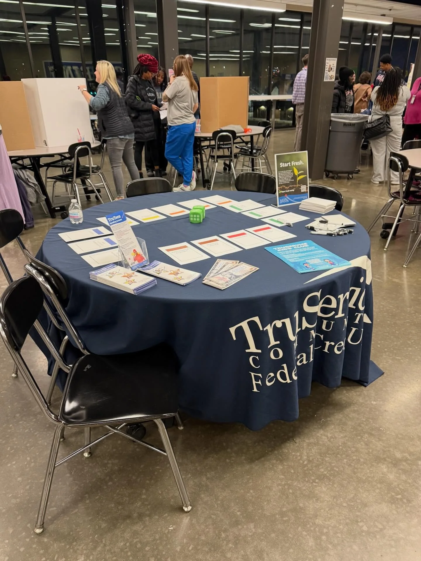 We are getting to meet parents and students at @nlrsd Showcase as a Banking Pathway partner. Students are learning about a variety of jobs available in the banking industry.