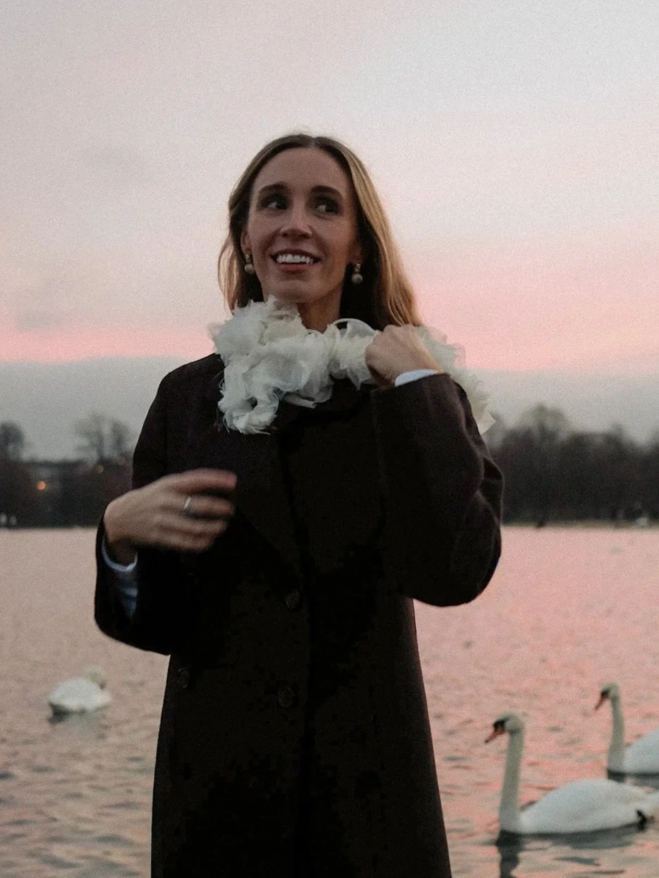 co-lab Member Spotlight: Jessica Mayfield &mdash; Wardrobe Stylist &amp; Creative Director

We&rsquo;re thrilled to spotlight co-lab member @jessicaraemayfield , a wardrobe stylist and creative director whose work sits at the intersection of story, a