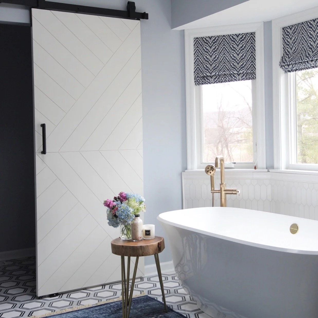 Geo Pattern Marble Bath.JPG