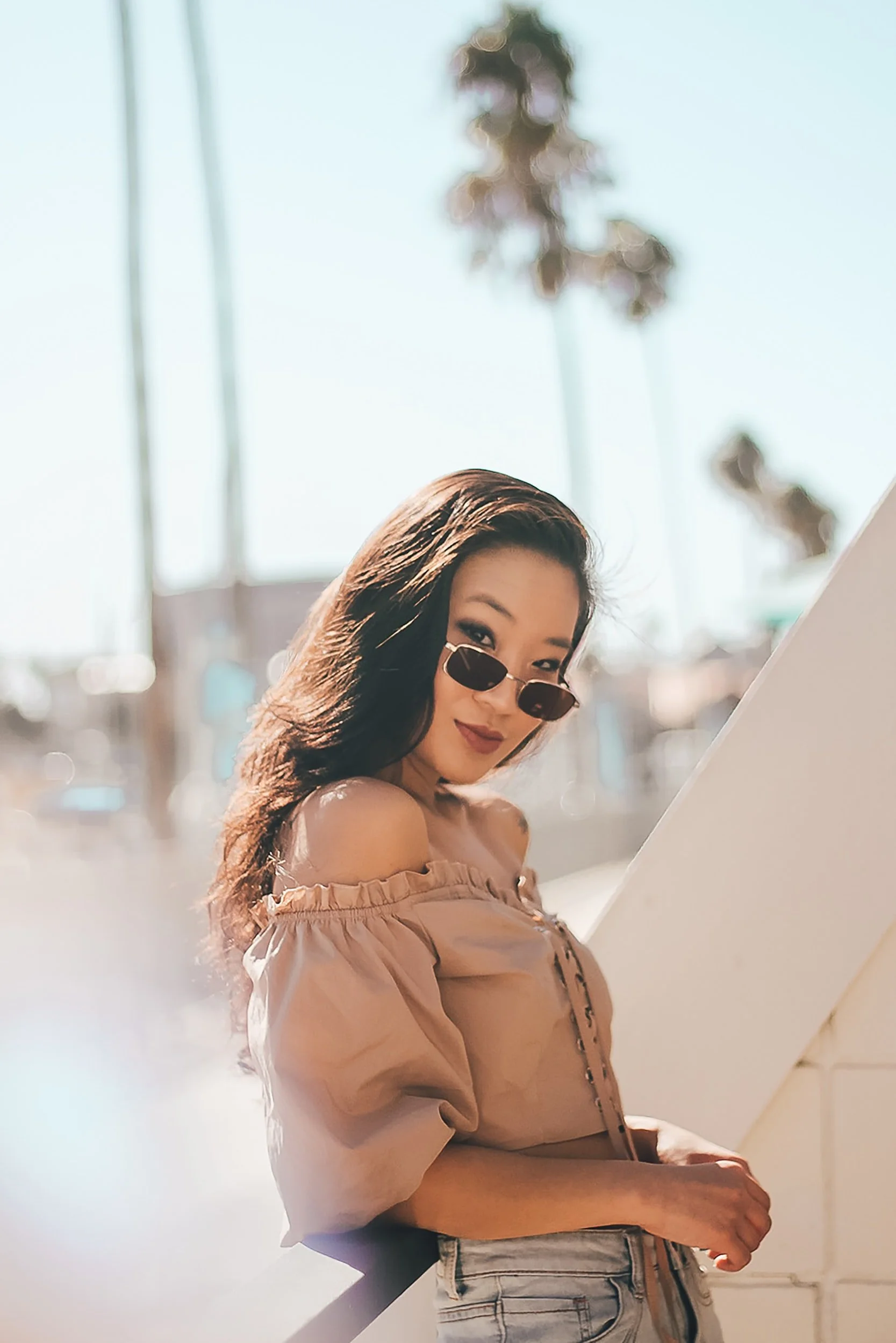 Don't overthink Side Hustles. Learn how this influencer made over $10k selling digitals on Etsy!