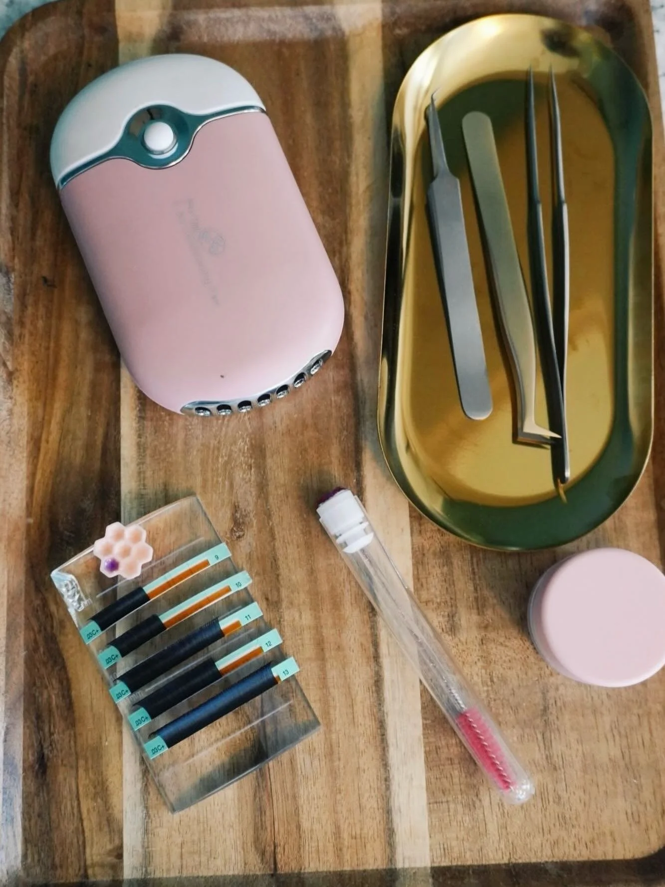 lovin&rsquo; my lash setup💕

#skincare
#skin
#skincareroutine
#facial
#skincaretips
#skincareproducts
#esthetician
#facials
#skinhealth
#facialtreatment
#skingoals
#skintreatment
#estheticianlife
#skincarenatural
#skintightening
#skinrejuvenation
#s