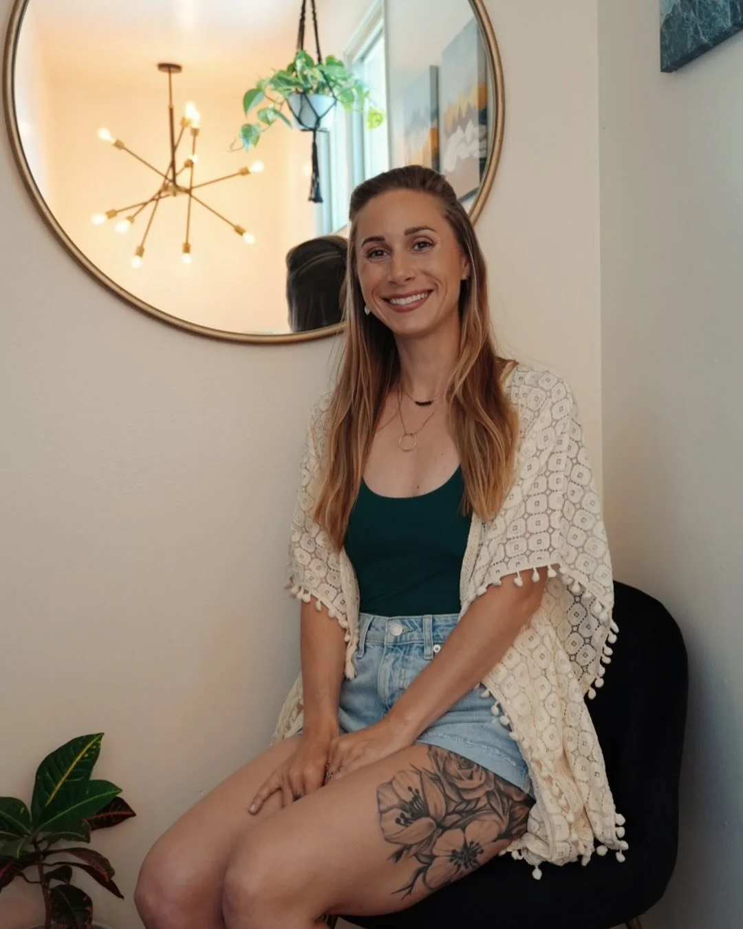 Hi! Thanks for being here! 
I&rsquo;m Kaylene (Kay) Curtis&mdash;licensed aesthetician, tattoo &amp; pmu artist, educator, and the vision behind Swiftwater Aesthetics, a cozy boutique studio in Cle Elum, Washington ✨ 
My passion for skincare, wellnes