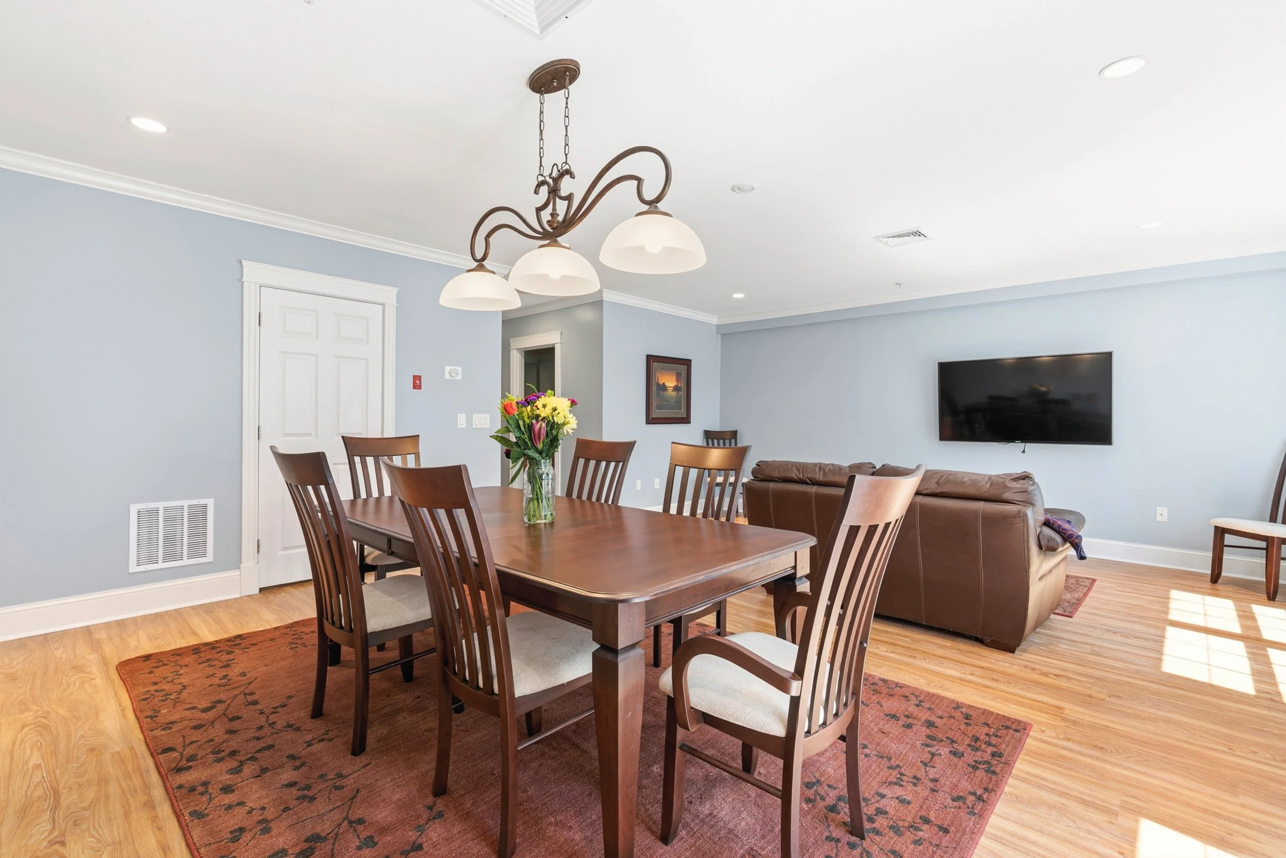 58 Ridge Rd Portland ME 04103 USA_016.jpg