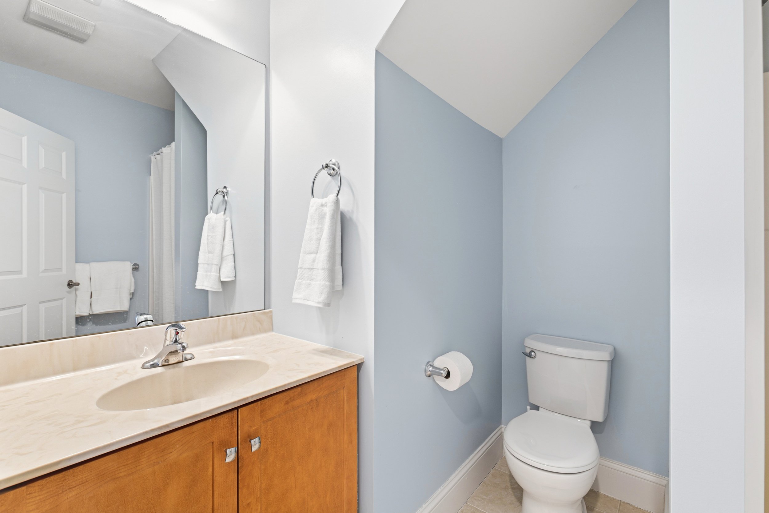 58 Ridge Rd Portland ME 04103 USA_011.jpg