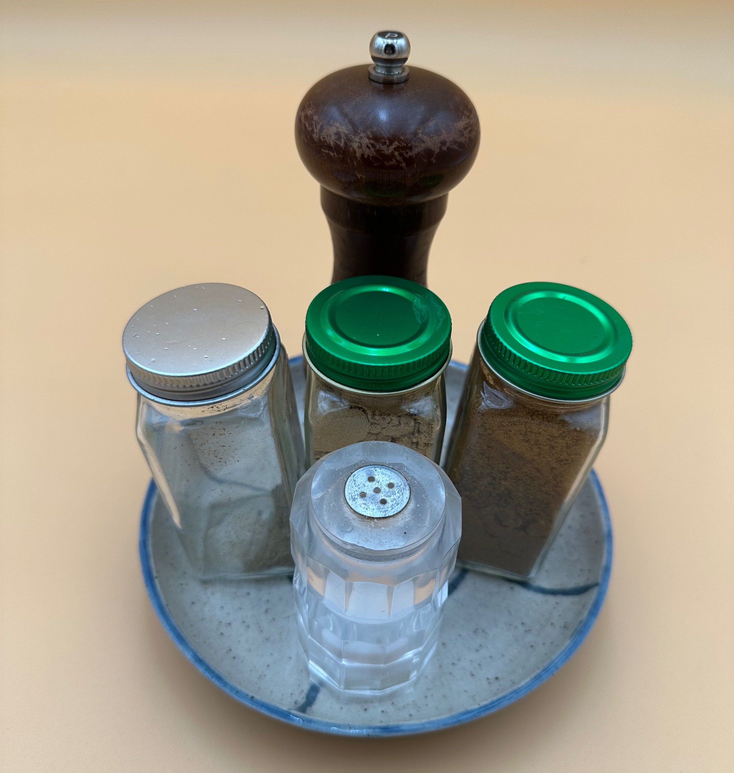 spice-rack-round.jpg