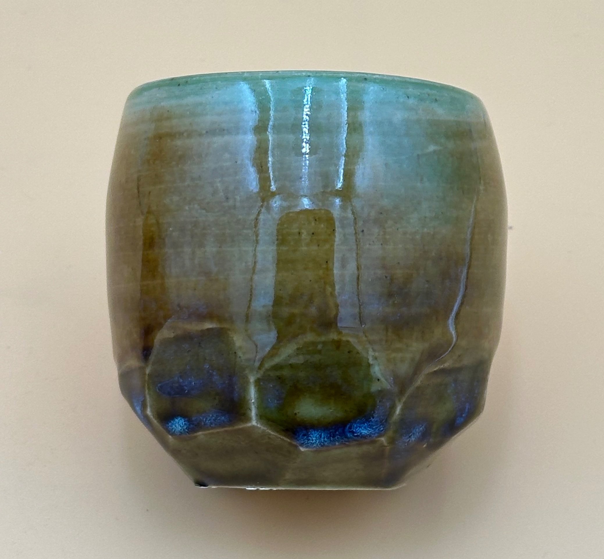 tea-cup-green-brown.jpg