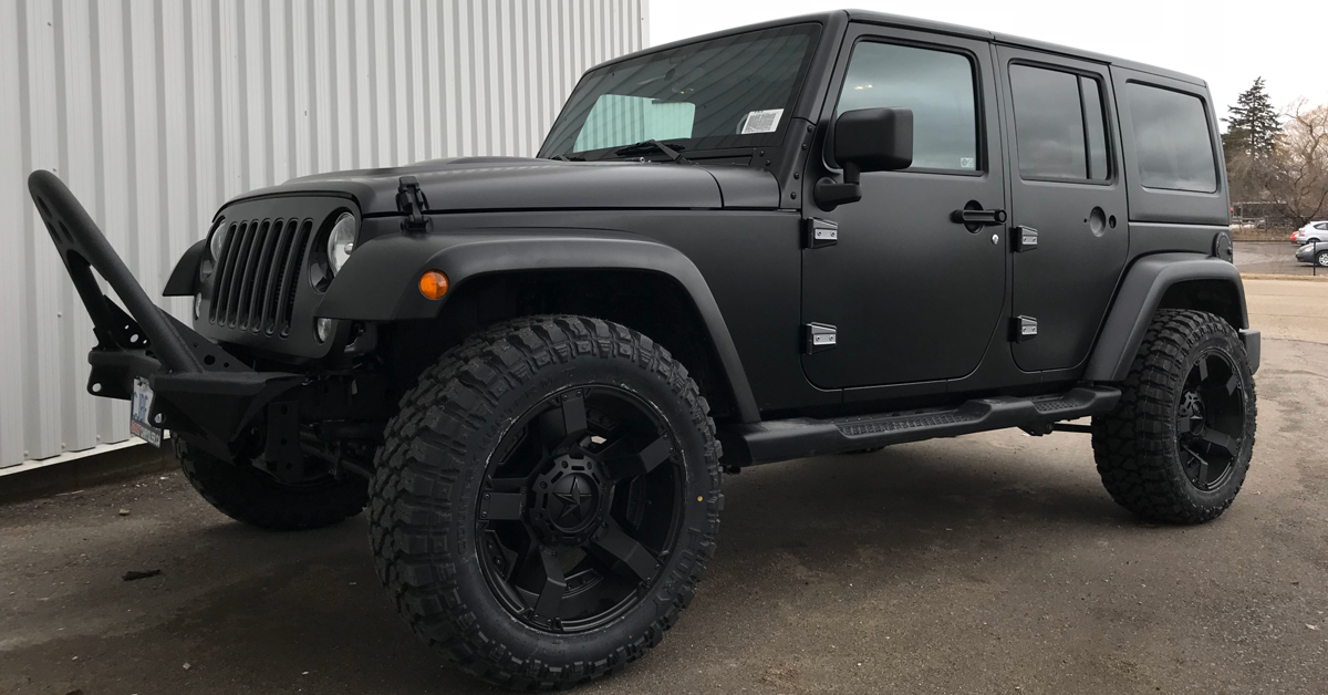 Wrangler · gloss red