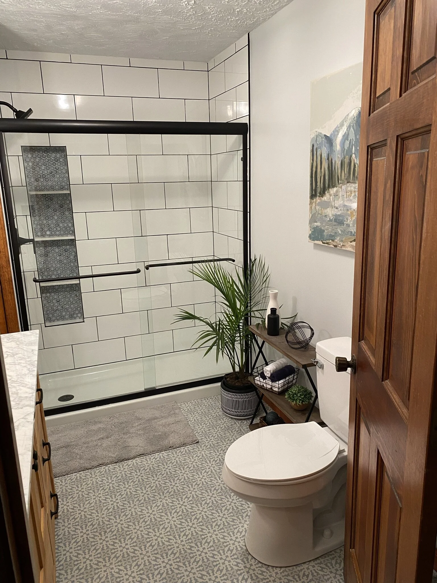 Photo and Design by Lynn Riehm