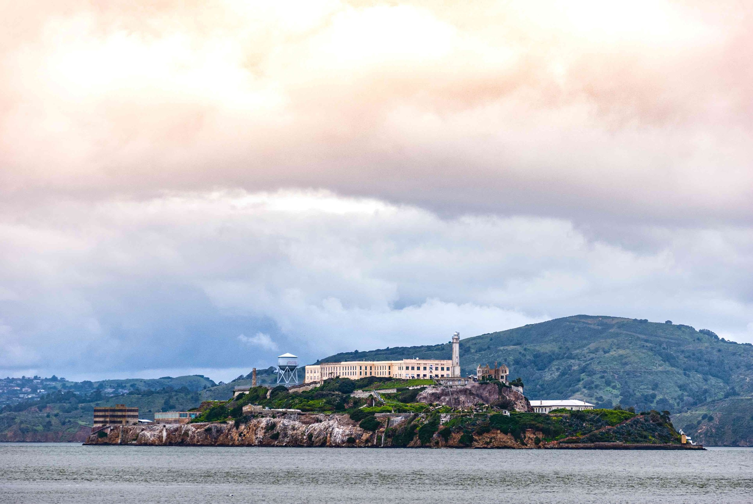 Alcatraz Visit SFO.jpg