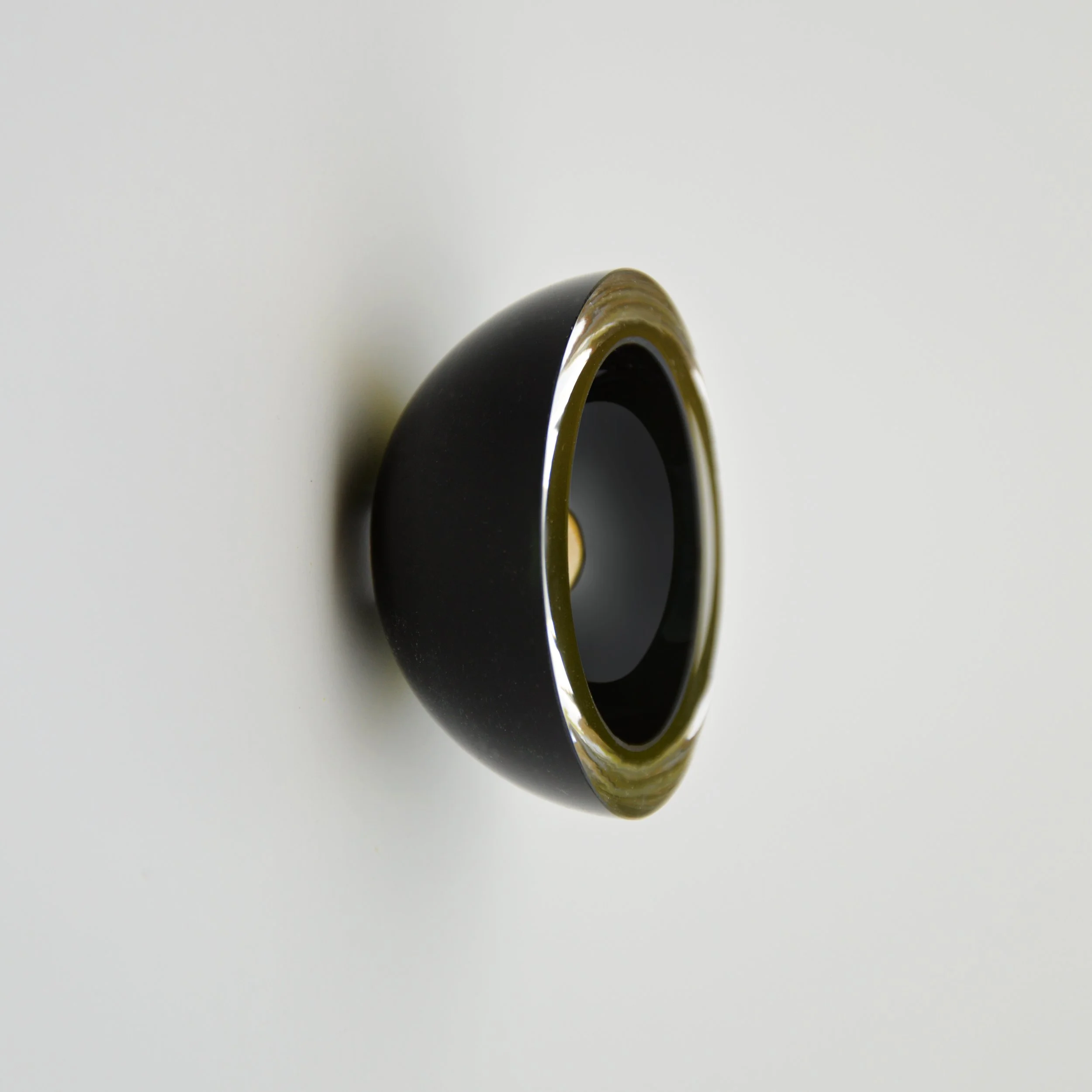 Milan Pull - Black