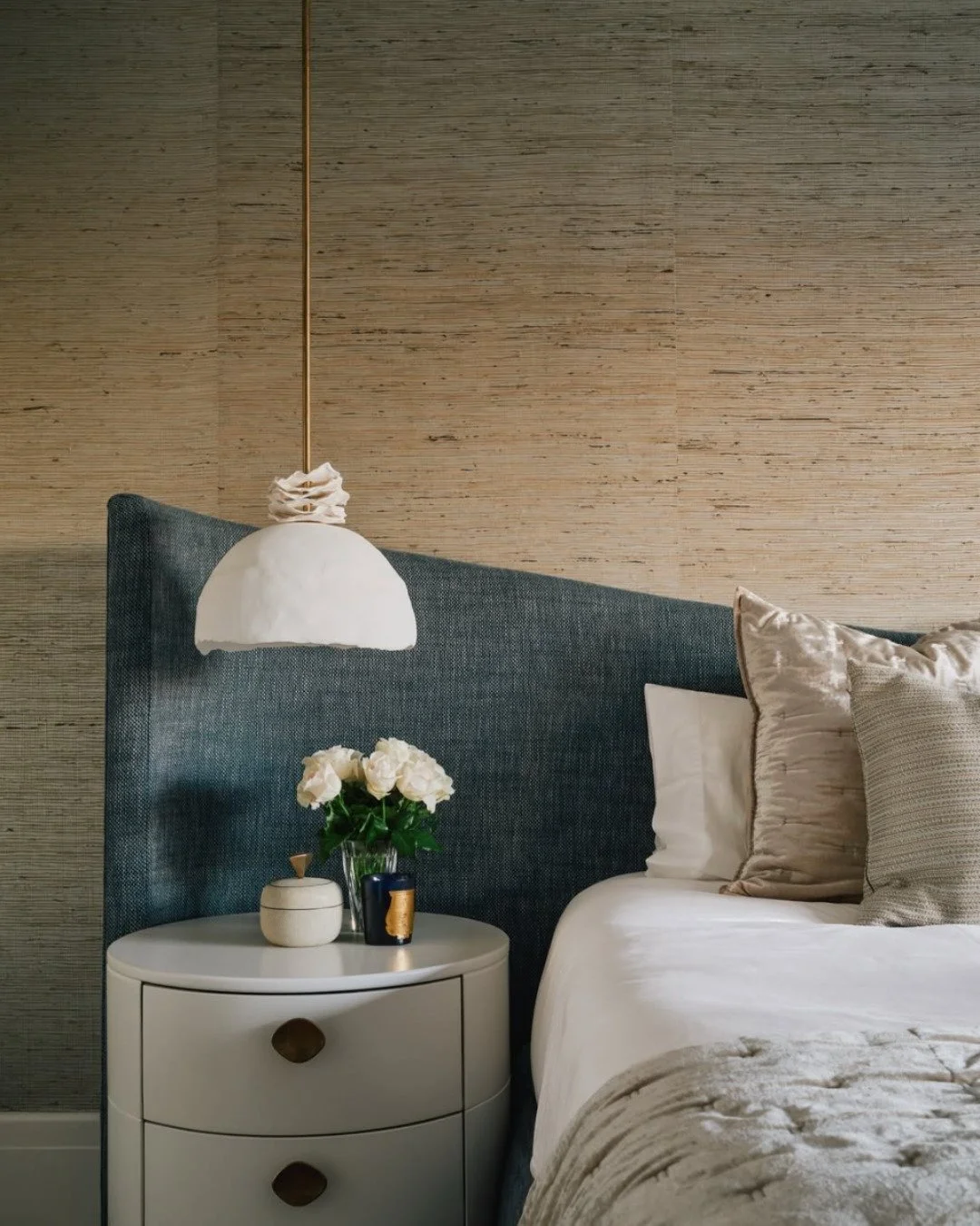 We love seeing the Lily Pad Pendant by Crosland &amp; Emmons so beautifully at home in this serene interior.

Interior Design: @ravenandlack
Photography by @andymacpherson.studio