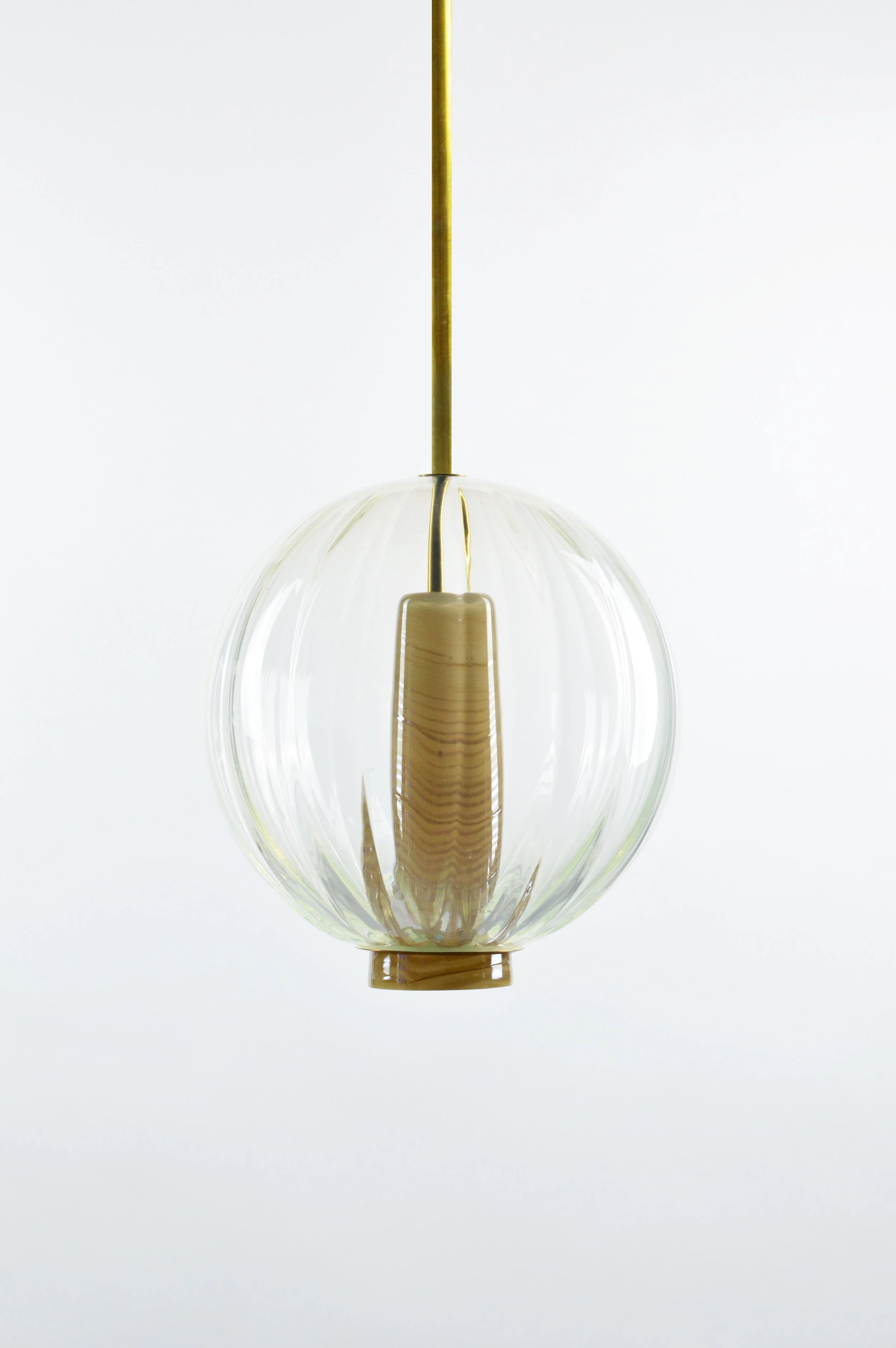 Atelier George-Collection Moire-Suspension Globe-jaune pale.jpg