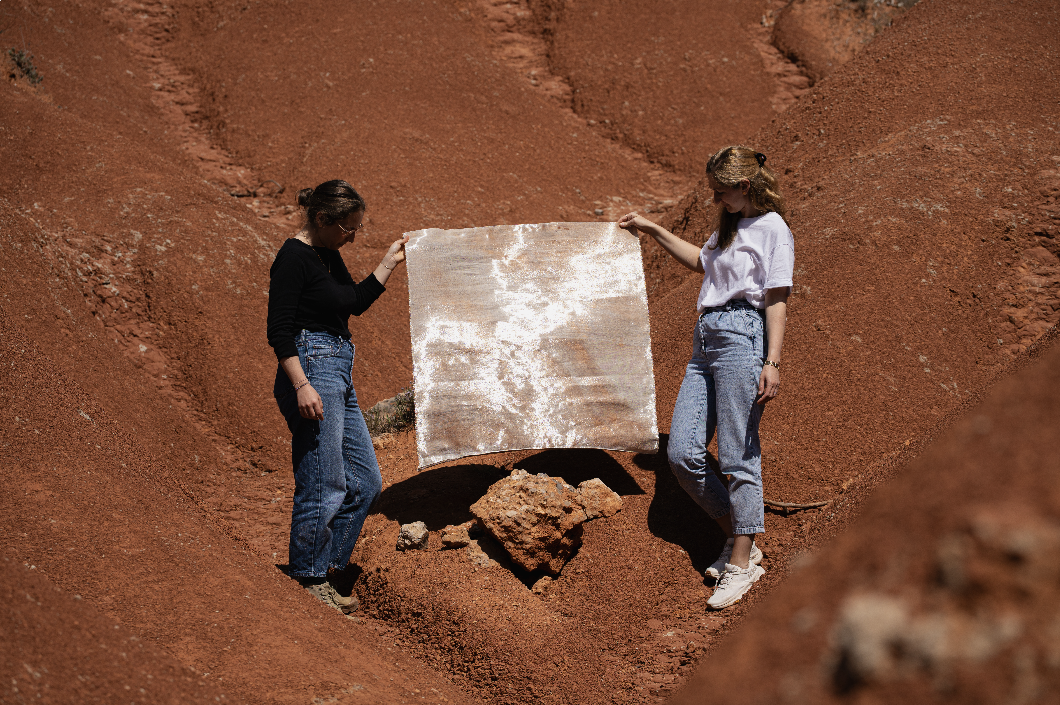 LES GARDIENNES PROCESS 1 - MBC.png