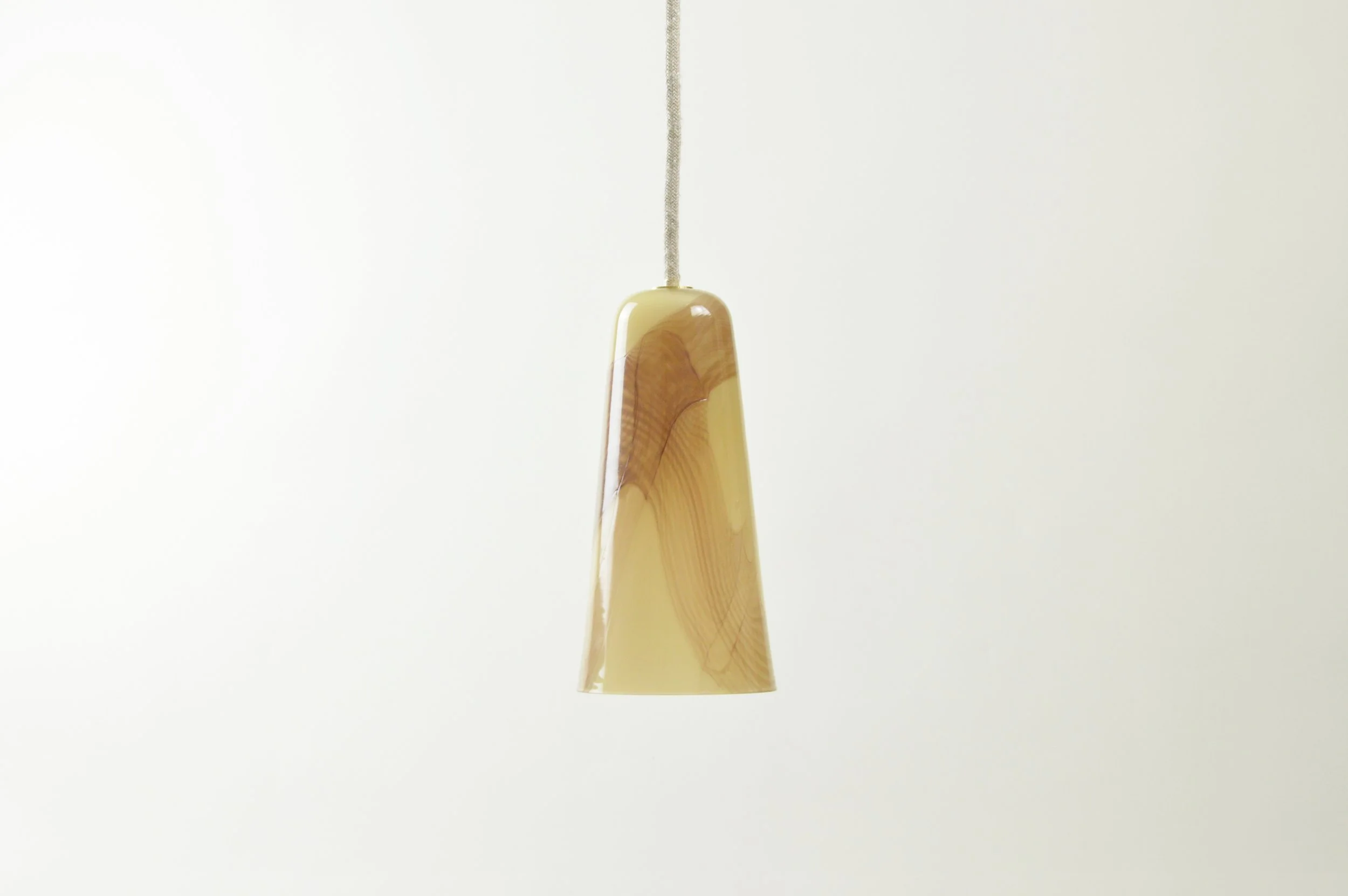Atelier George-Collection Moire-Suspension Delta-beige sable-moka.jpg