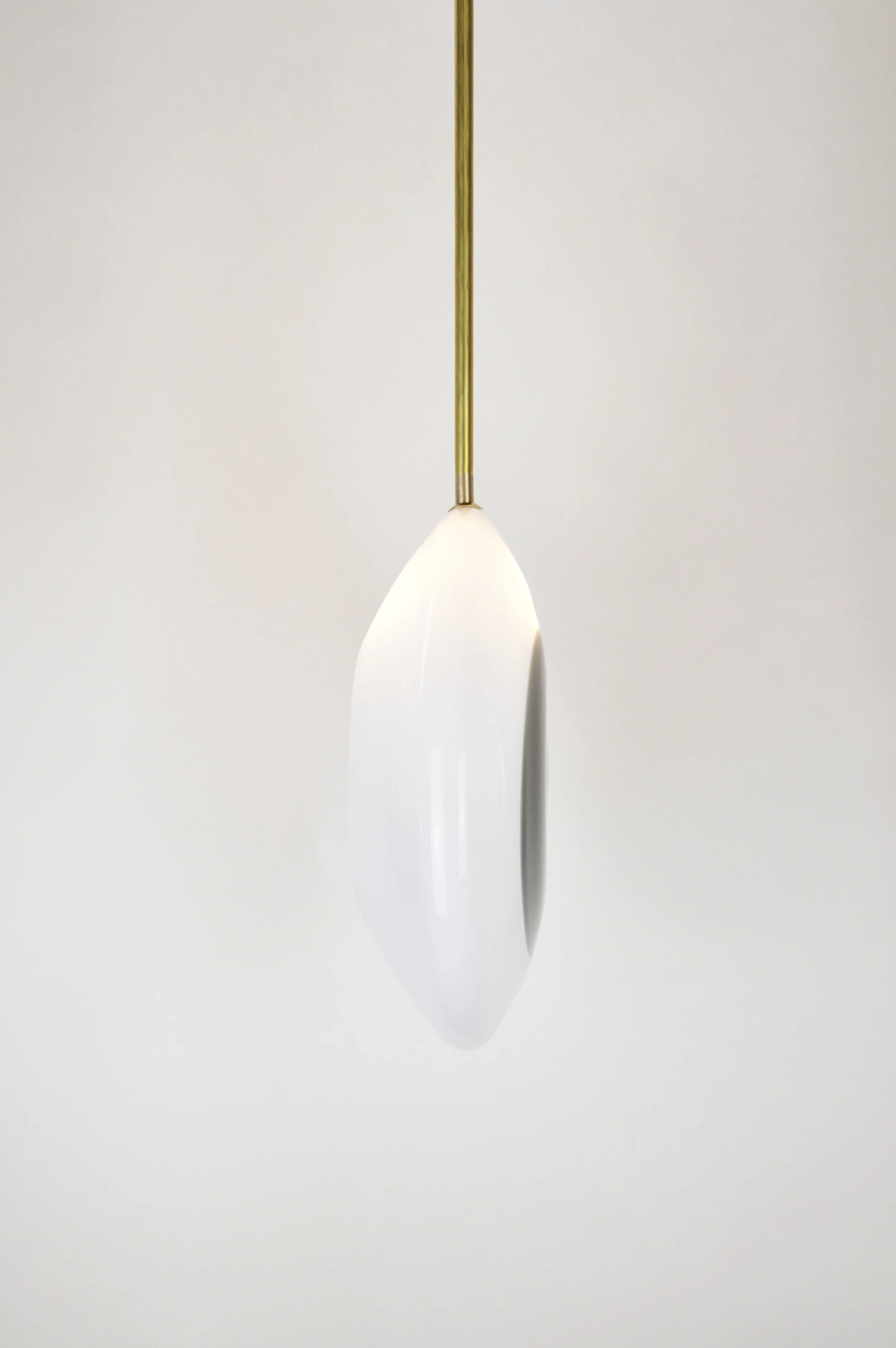 Atelier George-Collection Aube-Suspension Trou noir 6.jpg