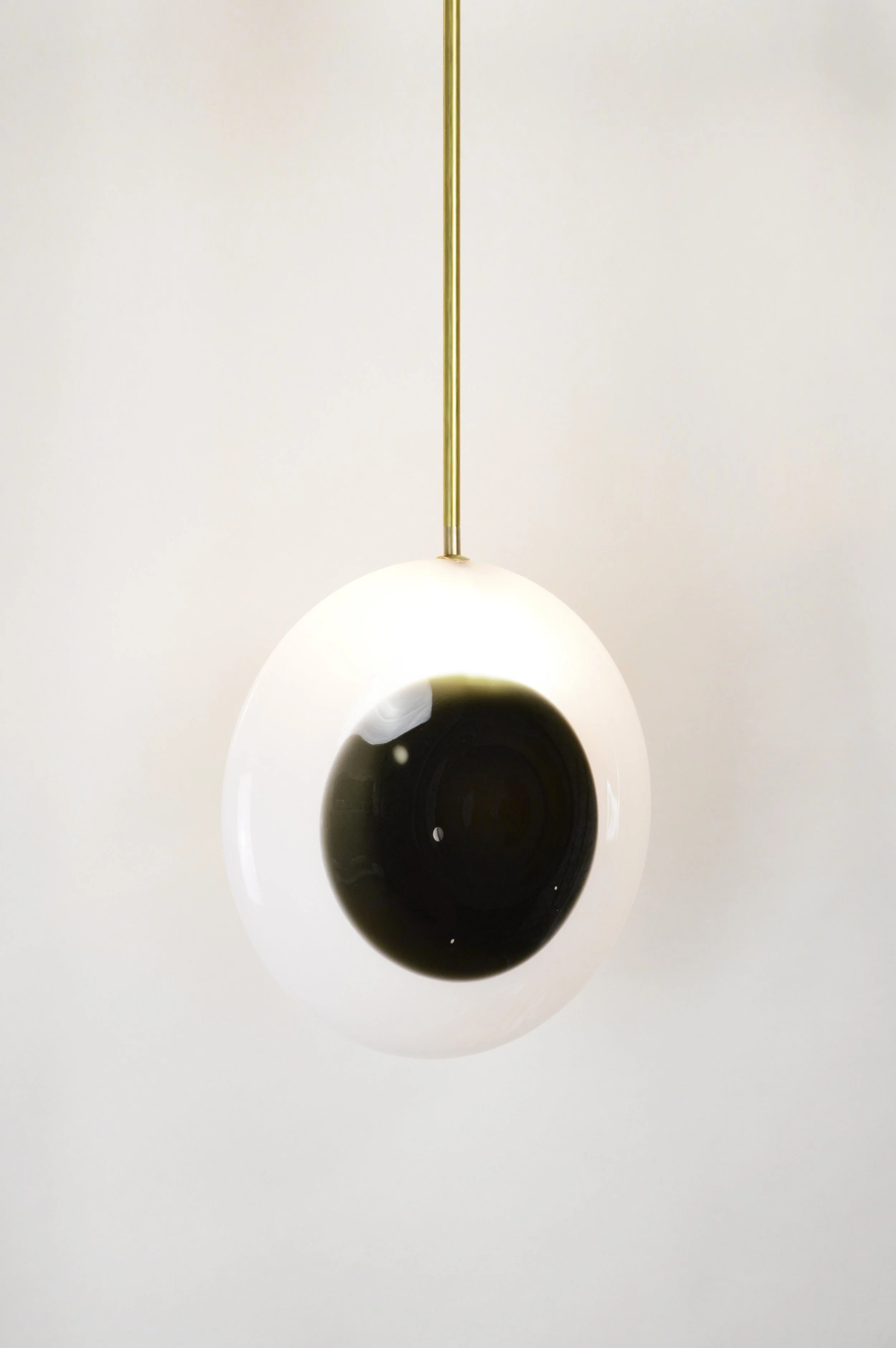 Atelier George-Collection Aube-Suspension Trou noir 8.jpg