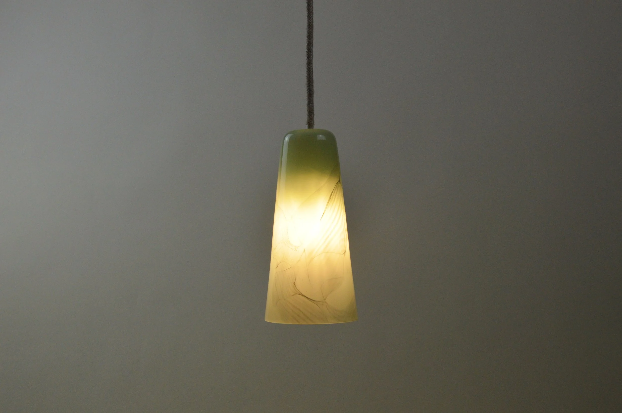 Atelier George-Collection Moire-Suspension Delta-vert pastel-bleu gris (2).jpg