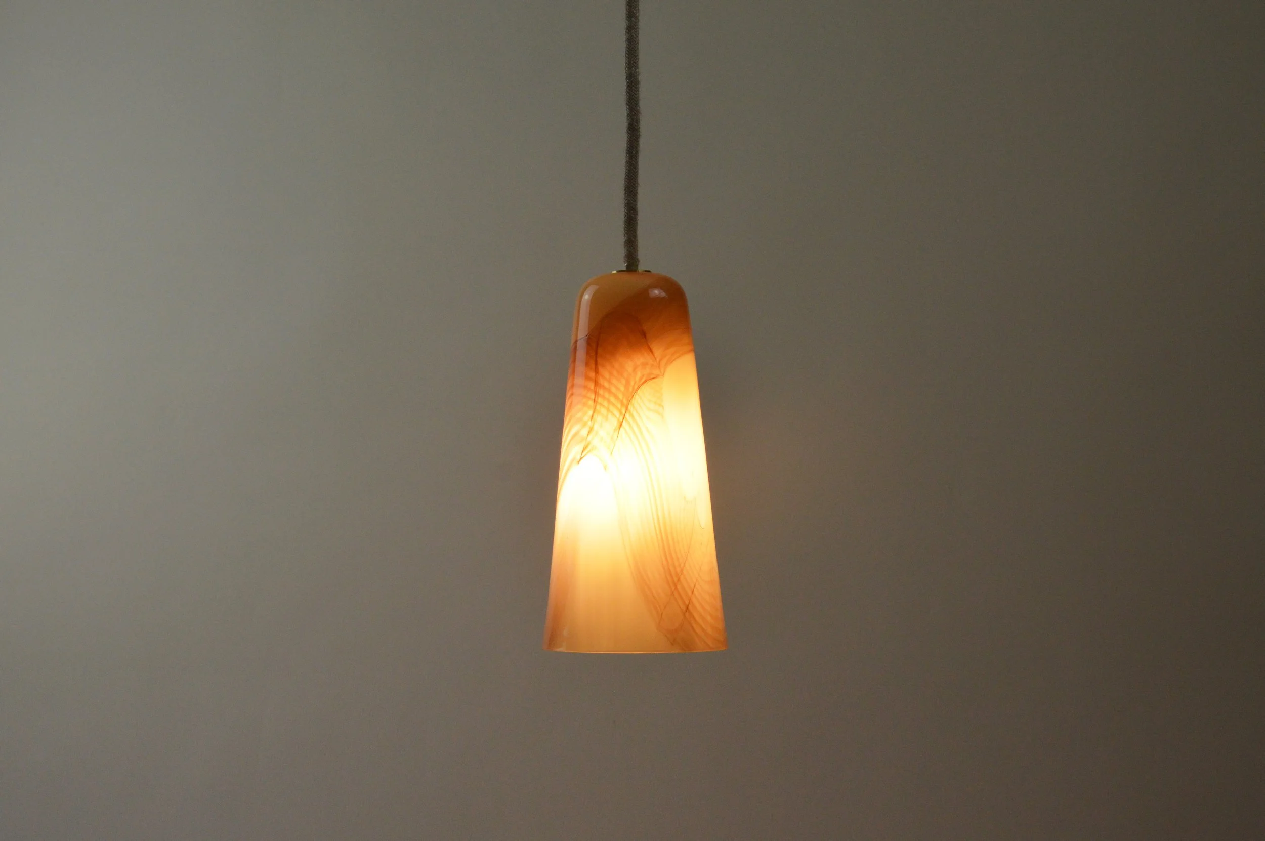 Atelier George-Collection Moire-Suspension Delta-beige sable-moka (2).jpg