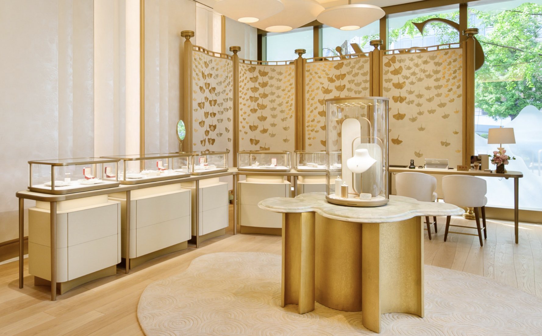 Hand-Embroidered Elements - Cartier Flagship, China