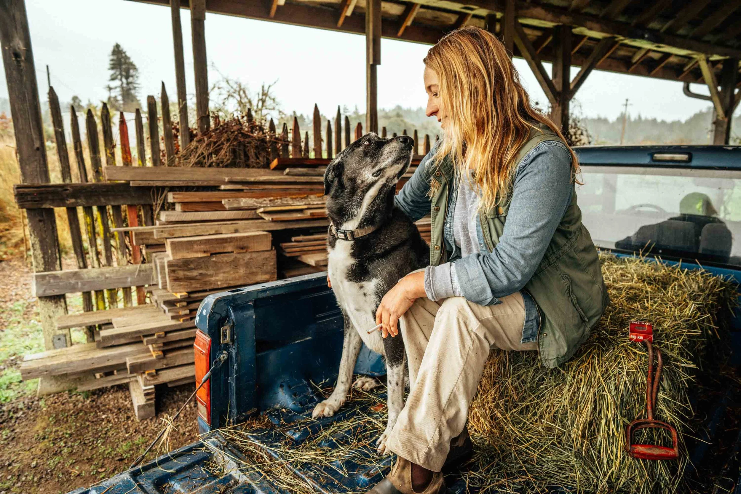 Pall Mall girl-dog-28.JPG