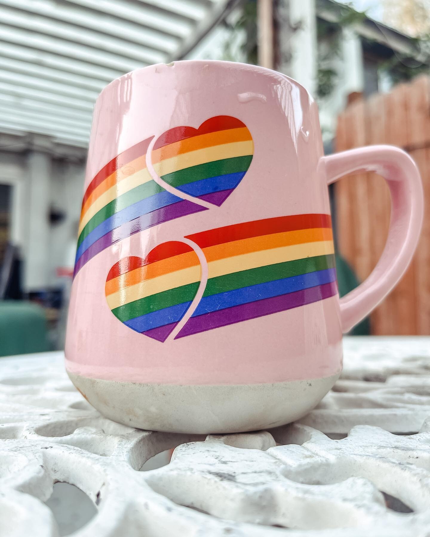 Happy #PrideMonth!
&bull;
@StudioCruSalon is a safe space filled with 
L💜VE for everyone!