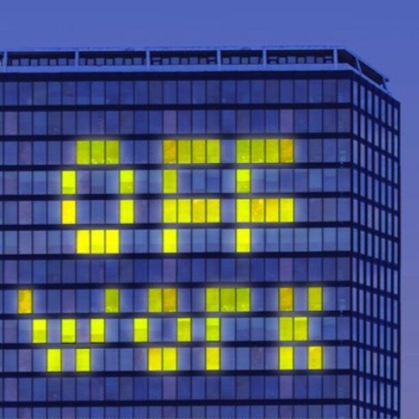 We are working with an experiential agency partner in search for a high-traffic office building in Toronto (preferably downtown, but open to midtown) for a one-evening-only workplace campaign for a large international beverage company. The campaign r