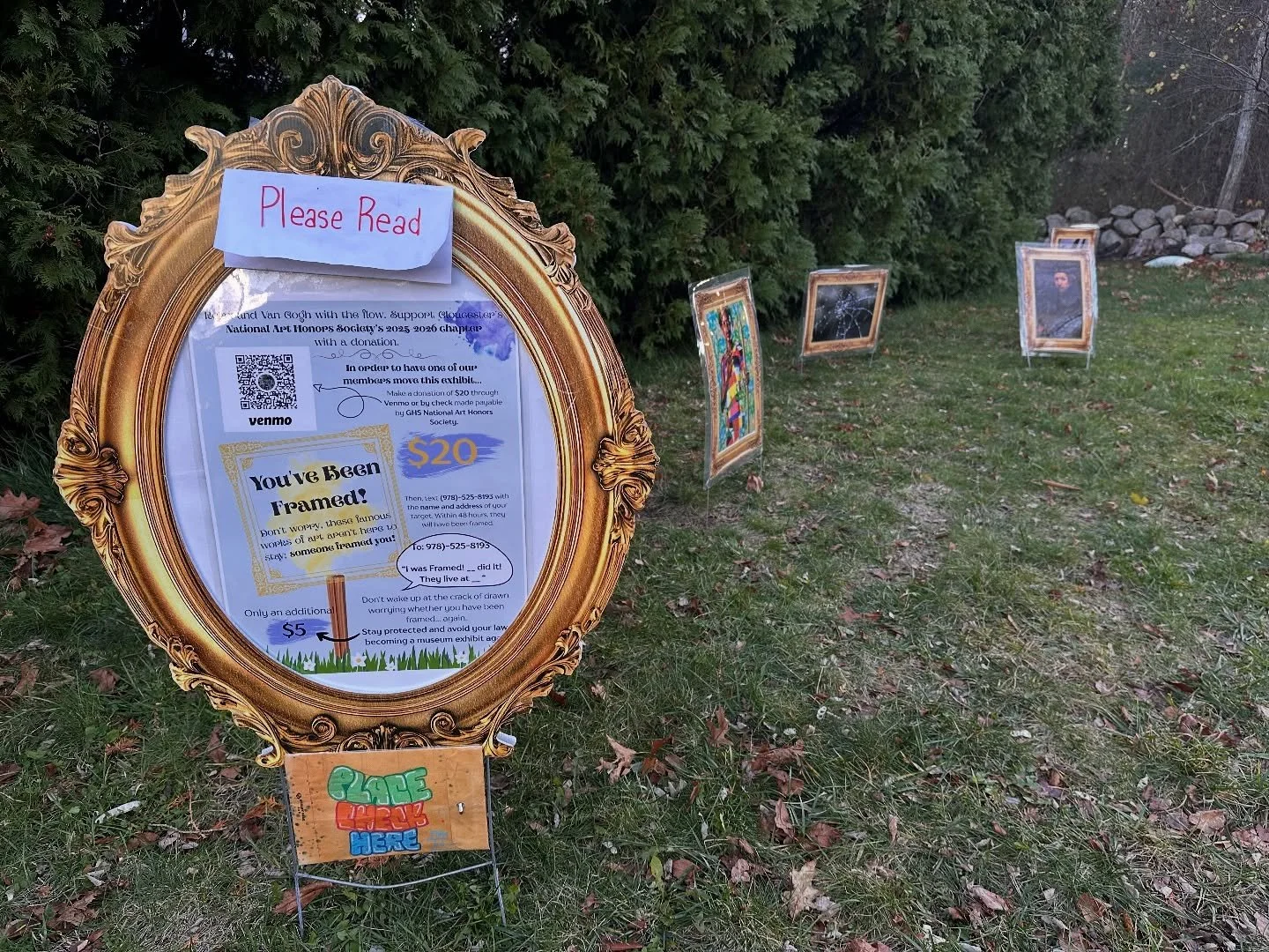 Our Executive Director&rsquo;s kids - and dog Rosie - woke up very confused to find an art gallery on their lawn yesterday. They&rsquo;ve been FRAMED!!! 🖼️ ‼️🖼️‼️And need to donate $20 to get their lawn back!

Those rascals over at @gloucesterhigh.