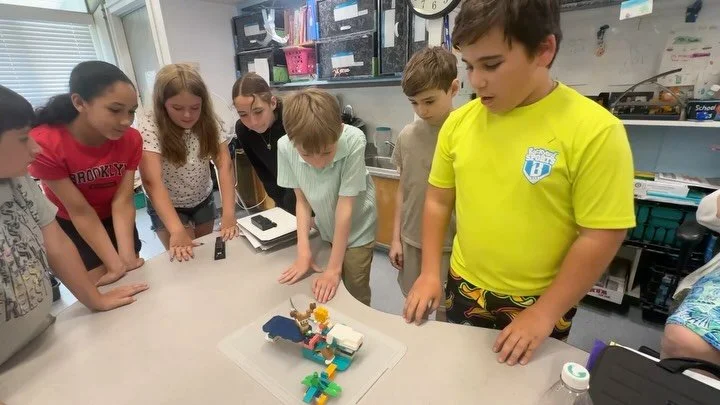 Yesterday a stellar class of Plum Cove 5th graders - led by teacher Grace Scola - hosted GEF for a science class about photosynthesis and the food chain, featuring&hellip;LEGO! GEF is funding a pilot across all four GPS elementary schools to use the 