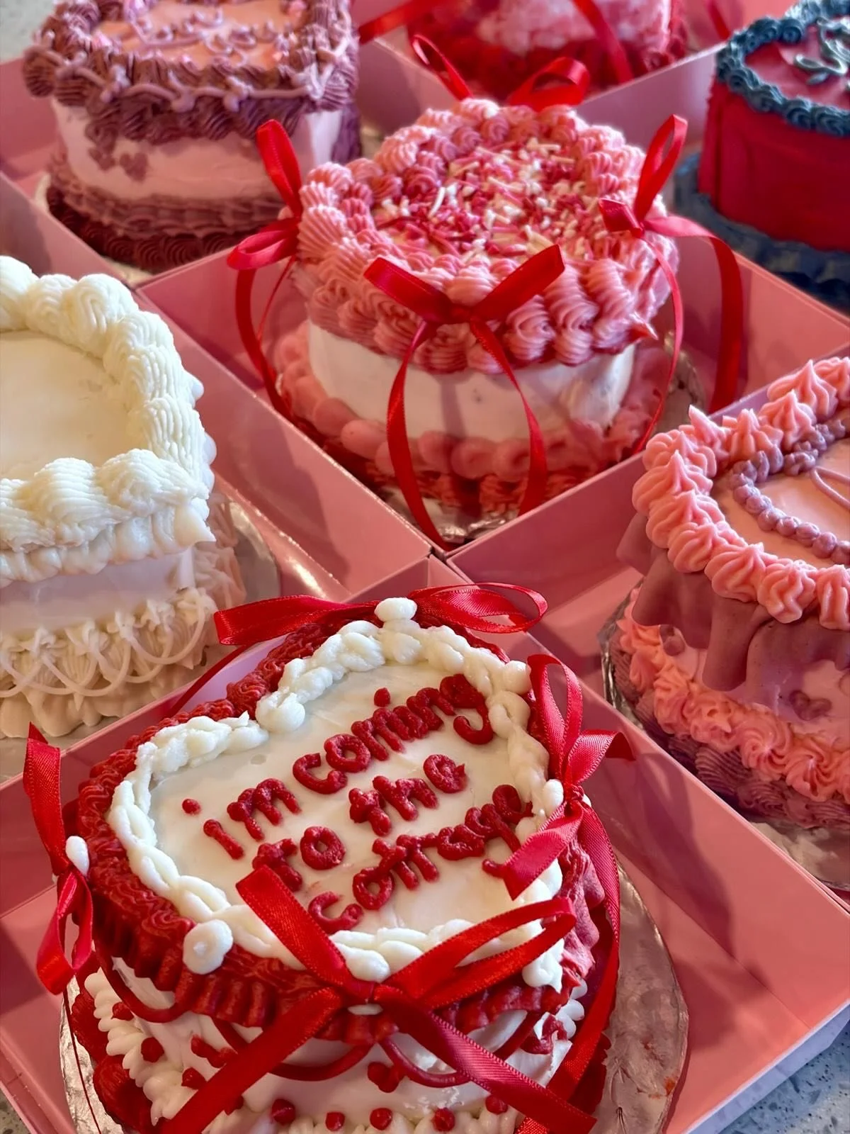 Gorgeous Valentine&rsquo;s weekend at @zhooshdsm&rsquo;s Galentine&rsquo;s Market and @daisychaincoffee Vday pop-up. All the naughty cakes and heart hand pies found good homes, I am happy to report. Thanks to friends old and new! It was so fun to fee