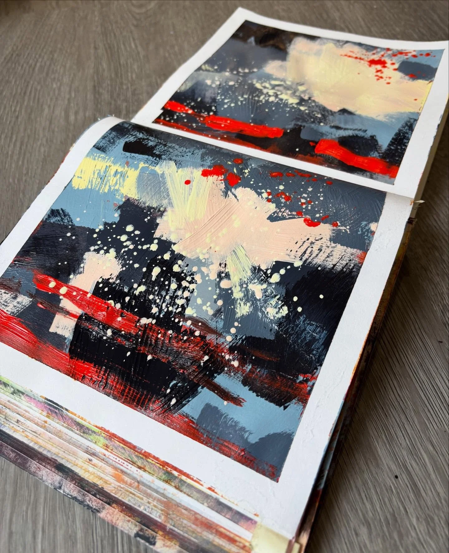 Sketchbook work in the studio today. I toned the pages with nickel azo gold &mdash; I love the warmth that imparts in a way that&rsquo;s different than my usual go to of red oxide. #artistsofig #pnwartist #issaquahartist #issaquaharts #studioprocess