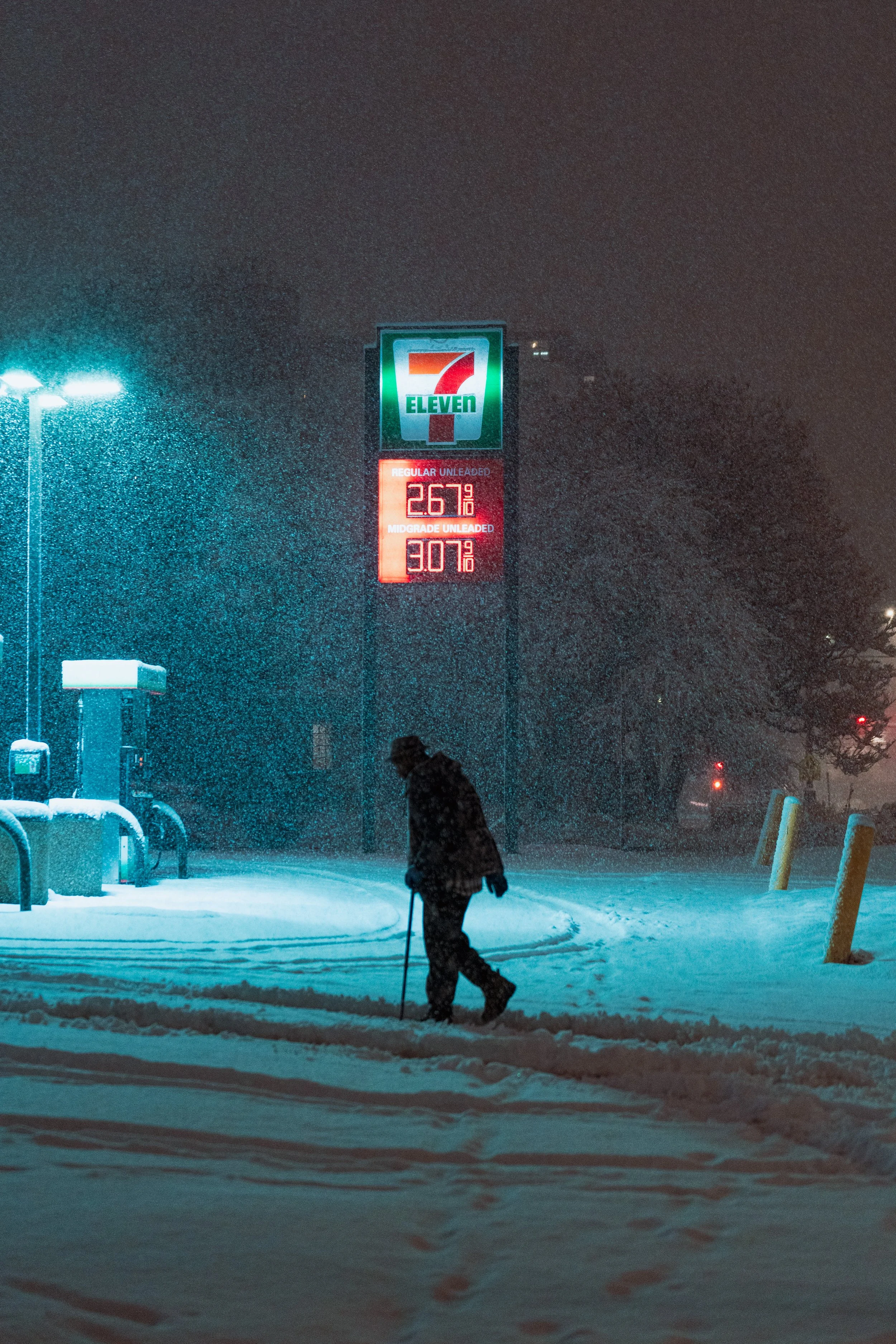 3 - Silhouette - Denver Street_122822_134.jpg