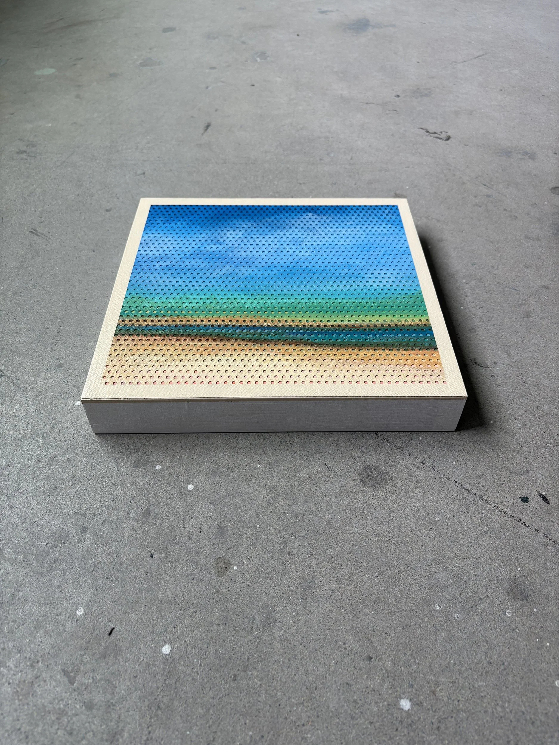 Sur_la_plage_b_12x12.jpeg