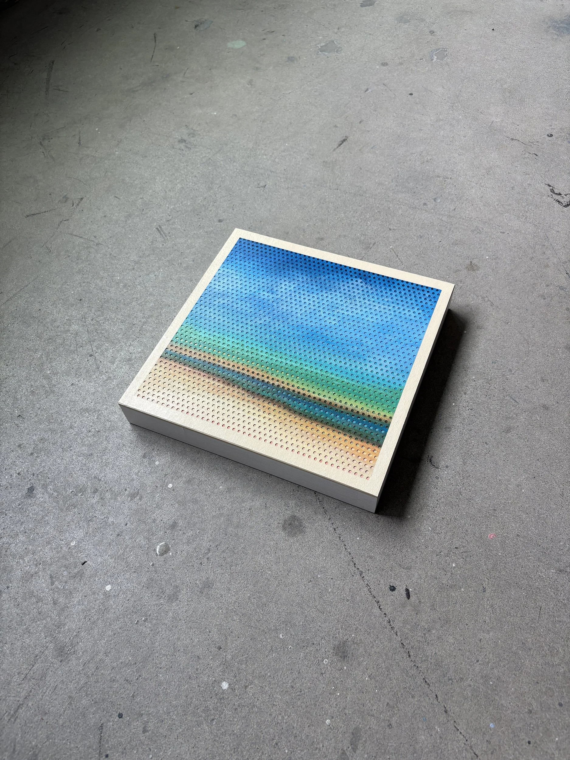 Sur_la_plage_e_12x12.jpeg