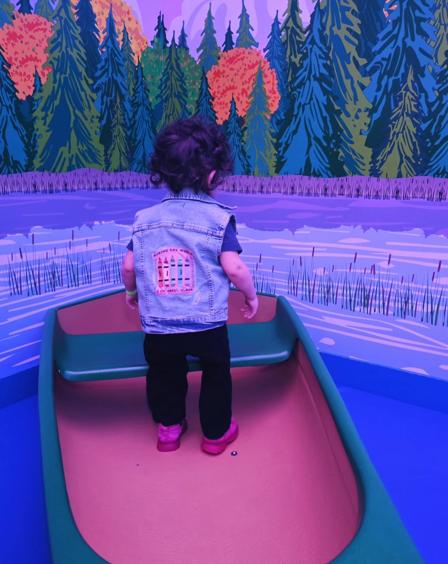 Hubs, Mr Max and I met up with Uncle Producer @draykonis and Auntie @chellkur at the children's museum in St cloud. It was a really fun, cute and cool place. Mr Max loved the pretend vegetables and the race car track the most. His his stuffy best fri