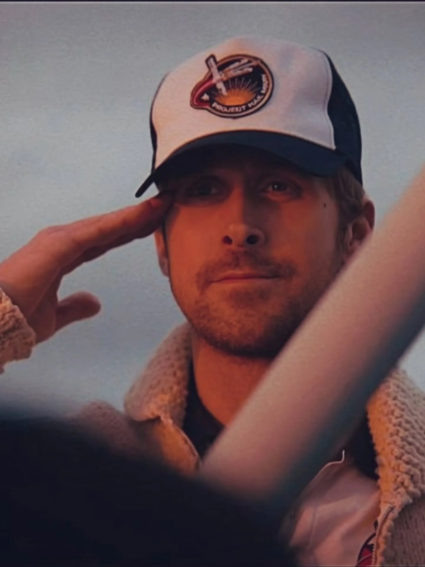 Hey guys! I'm doing a ＧＩＶＥＡＷＡＹ for this awesome ℙ𝕣𝕠𝕛𝕖𝕔𝕥 ℍ𝕒𝕚𝕝 𝕄𝕒𝕣𝕪 official replica hat! Read through my rambling to get to the rules. 

It's easy and free! 🚀🪨👊🏾👇🏾

Project Hail Mary was probably one of the best screenings I've been