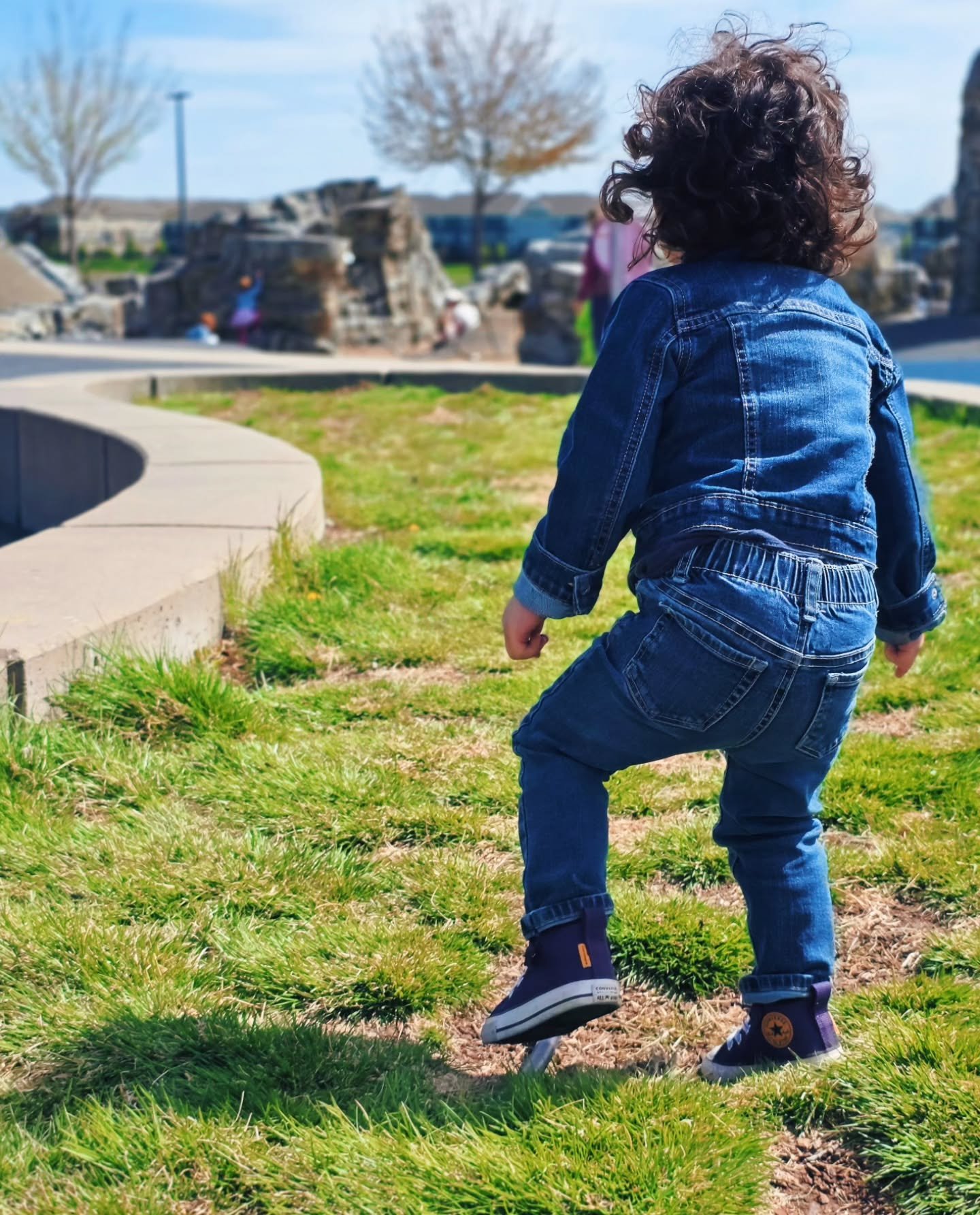 When I asked a couple weeks ago for suggestions of cool things to do around the Twin Cities for little kids, I made sure to keep a mental list. We were able to hit up one of the places today. Little dude had so much fun at Central Park in Maple Grove