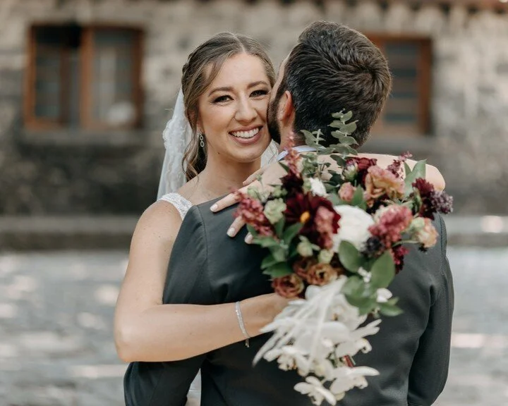 3..2..1 ✨⁣&middot;
&middot;
&middot;
#reciencasados #brideandgroom #bridedress #vestidodenovia #husbandandwife #justmarried #fotografodebodas #weddingphotographer #inquadratura #fotografiadebodas #weddingphotography #weddinginspiration #weddingstyle 