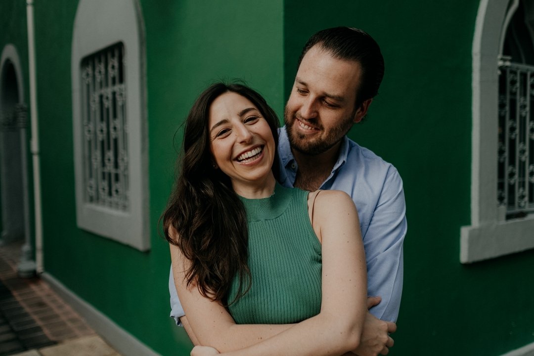 alguien a qui&eacute;n amar 🤍
&middot;
&middot;
&middot;
#photoshoot #casualphotoshoot #sesioncasual #fotosdenovios #sesionpareja #savethedate #couplesphotography #fotografodebodas #weddingphotographer #inquadratura #fotografiadebodas #weddingphotog