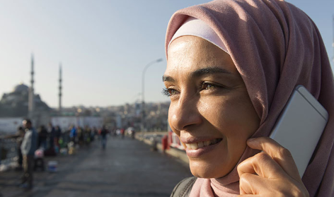 How Host Country Business Can Benefit by Engaging Migrants/Refugees as Consumers and Employees