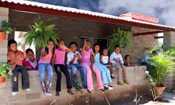 Member Spotlight: ¡Échale! a Tu Casa