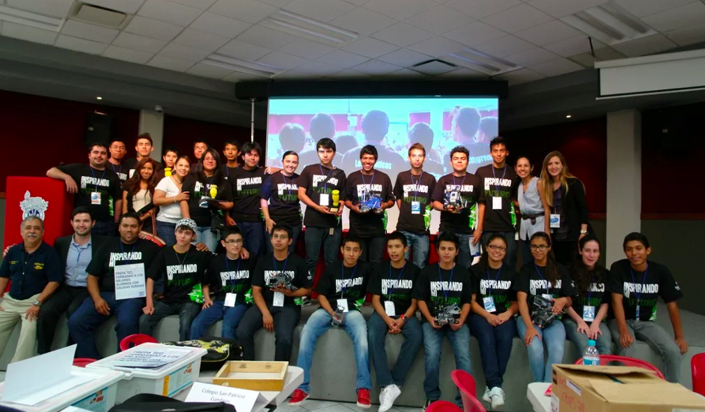 Mexican manufacturer Metalsa helps youth learn science and tech skills