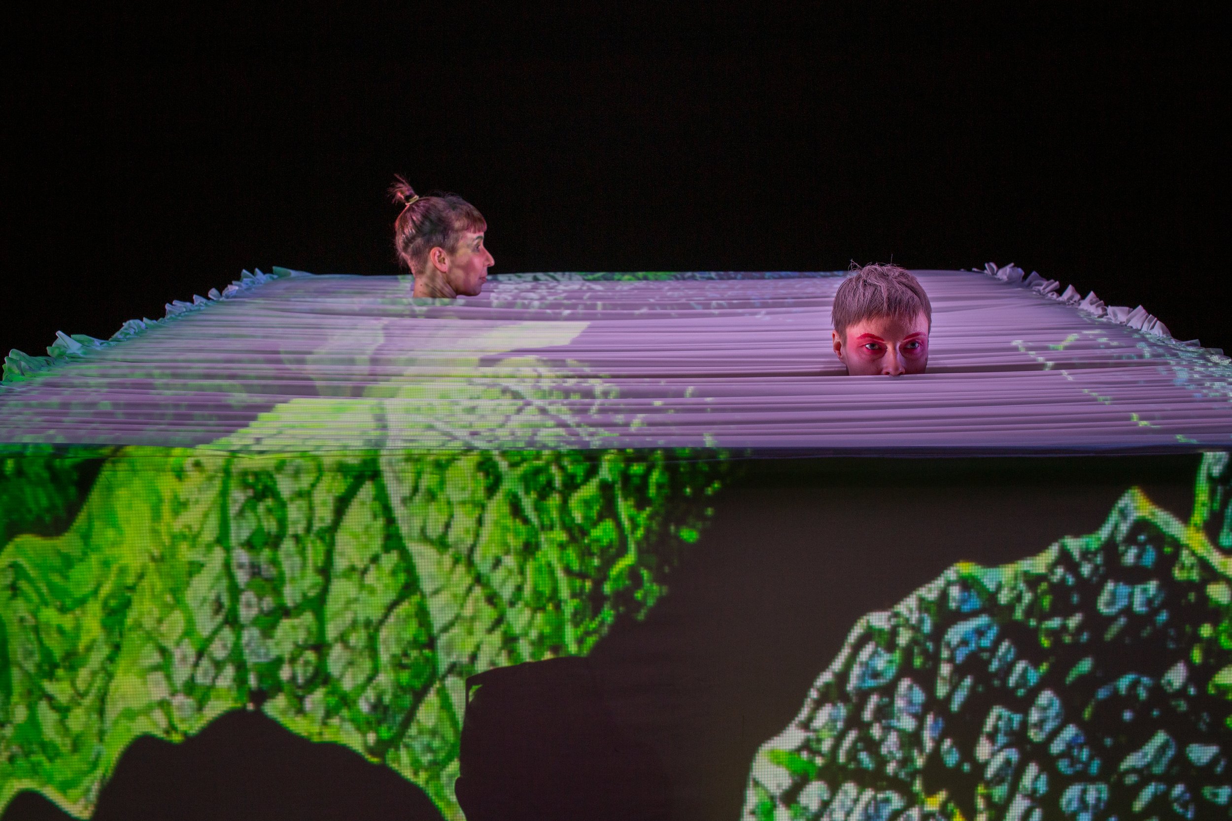 19.9.  ❥ KATVE [blind spot] Company: BOTANICUM - futuristinen kuvitelma